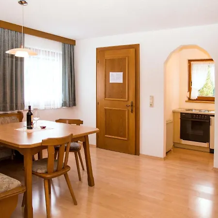 Apart Romantica - Kpl216 By Interhome *